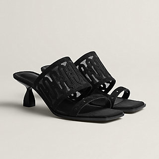 【エレガントに足元を飾る】HERMES Joia 55 サンダル Joia 55 sandal | Hermès Canada